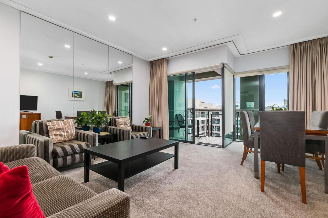 Ferienwohnung Dazzling Sea Views - Heart Of The Viaduct Auckland Exterior foto